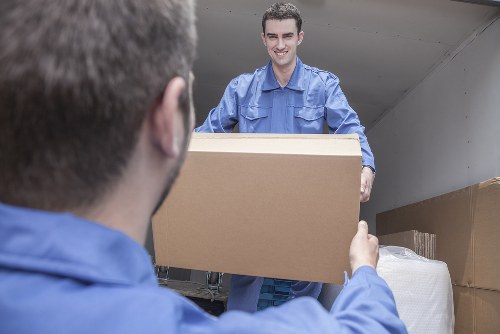 Customer complaint review for a removal van service